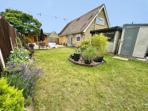 Mill Street - click for photo gallery